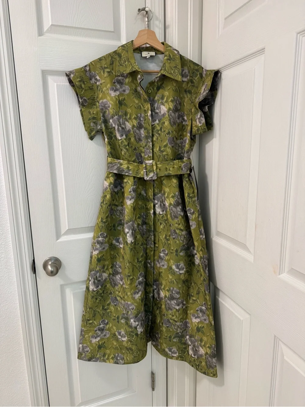 Tuckernuck Muted Meadow Chloe Dress NWT women's size medium green - Picture 4 of 6